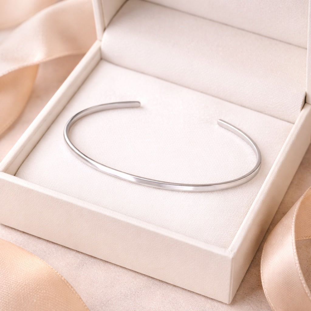 Sleek 2mm Gold Cuff Bracelet – Everyday Stainless Steel Luxury.