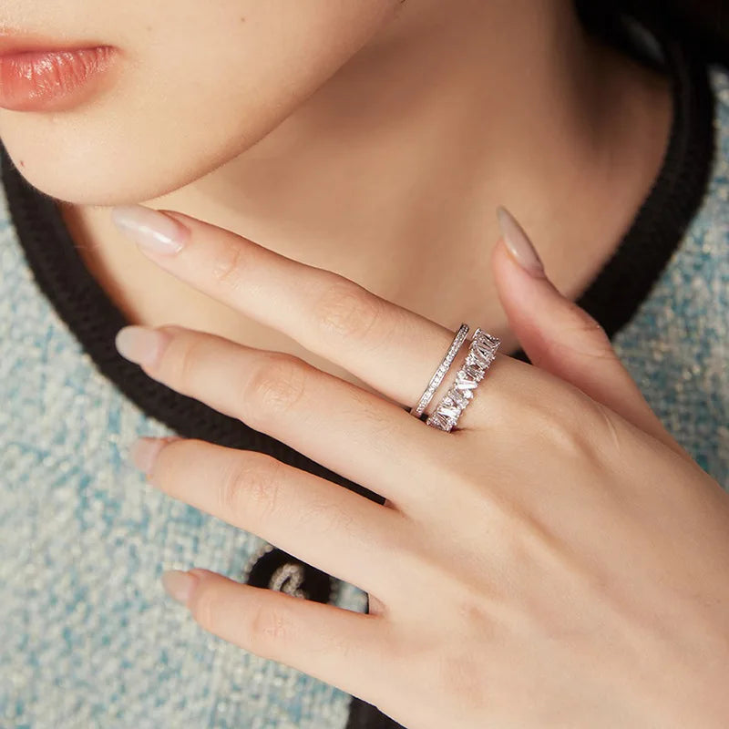 Adjustable Radiant Crystal Wrap Ring – Luxury Accessory.